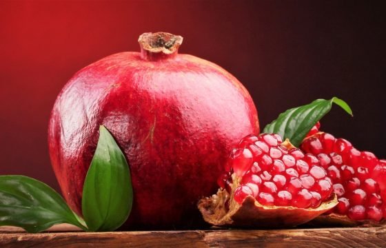 How Drinking Pomegranate  Juice Daily May Help Weight Loss
