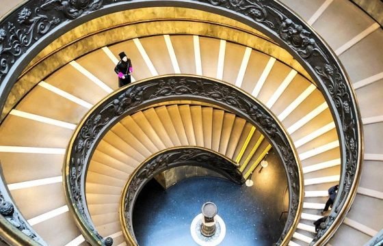 {How to be the boss in 2019} when your employees feel like they are going nowhere  [Priyanka Singh, Pharma entrepreneur]