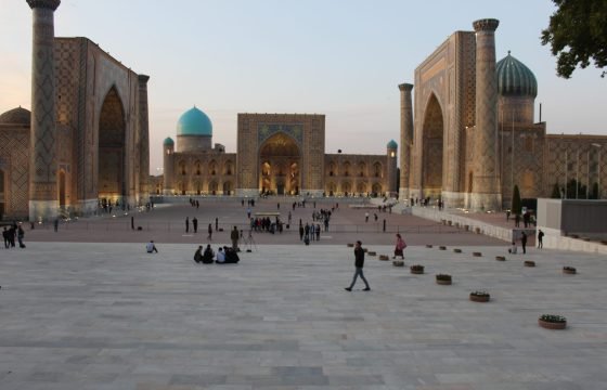 {Samarkand} Exploring Silk Route by [Ms. Priyanka Singh]