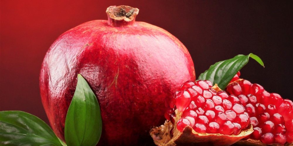 How Drinking Pomegranate  Juice Daily May Help Weight Loss